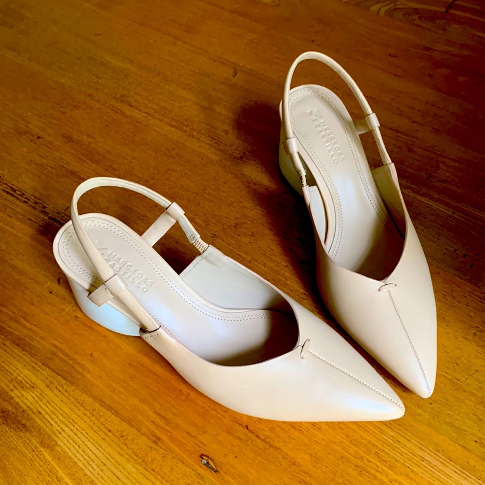 Mercedes Castillo 6.5 cream sling back pumps - excellent condition